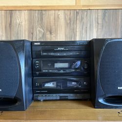 RCA Stereo System With Speakers