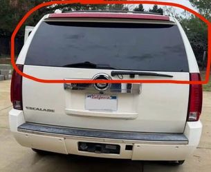 14 Escalade Rear Glass with 3rd Break Light
