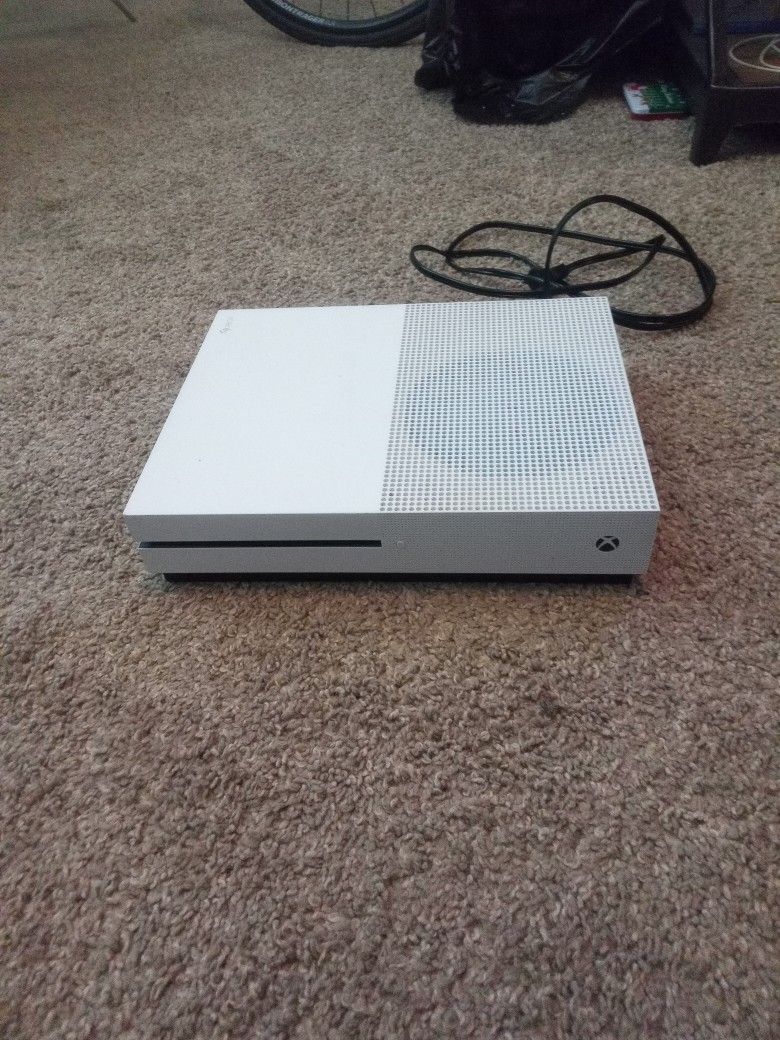 Xbox One S