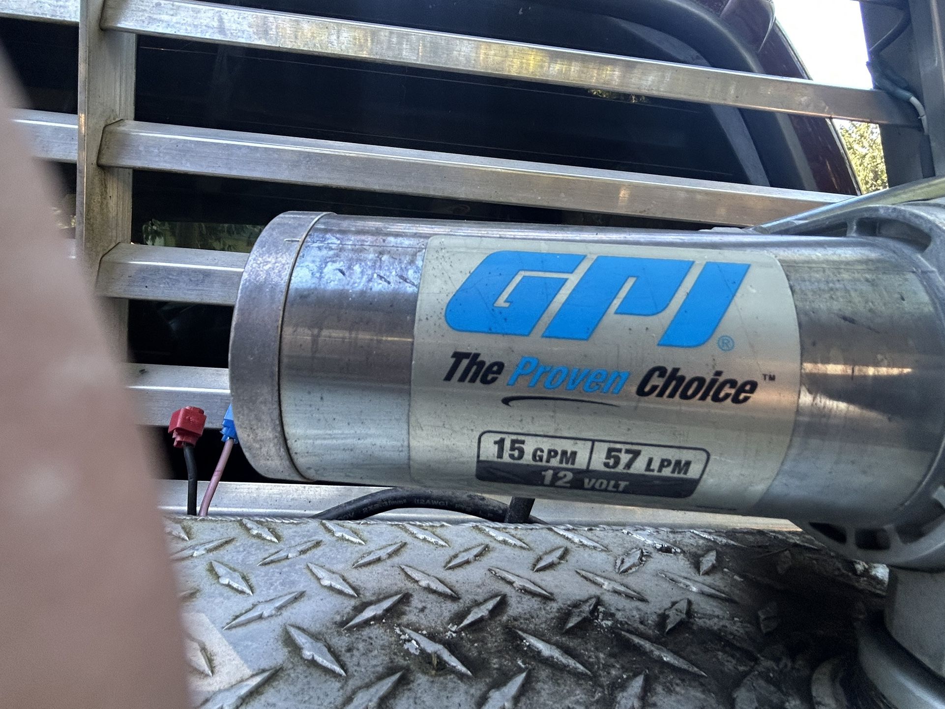 Diamond Plate 100 Gal Transfer Tank W/ Protech Toolbox