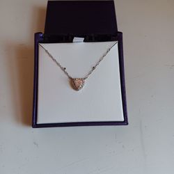Heart Pendant Necklace 