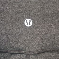 Lululemon Athletica Dark Gray Cropped Leggings Size 6