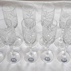 12 Imperial Estate Crystal Champagne Flutes 