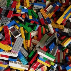 5 Pounds Mix Lot LEGO Brick Block And 2 Idea Build Up Book Magazine