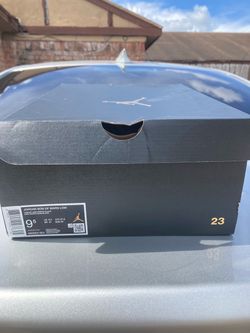 New Jordan’s Son of Mars size 9.5