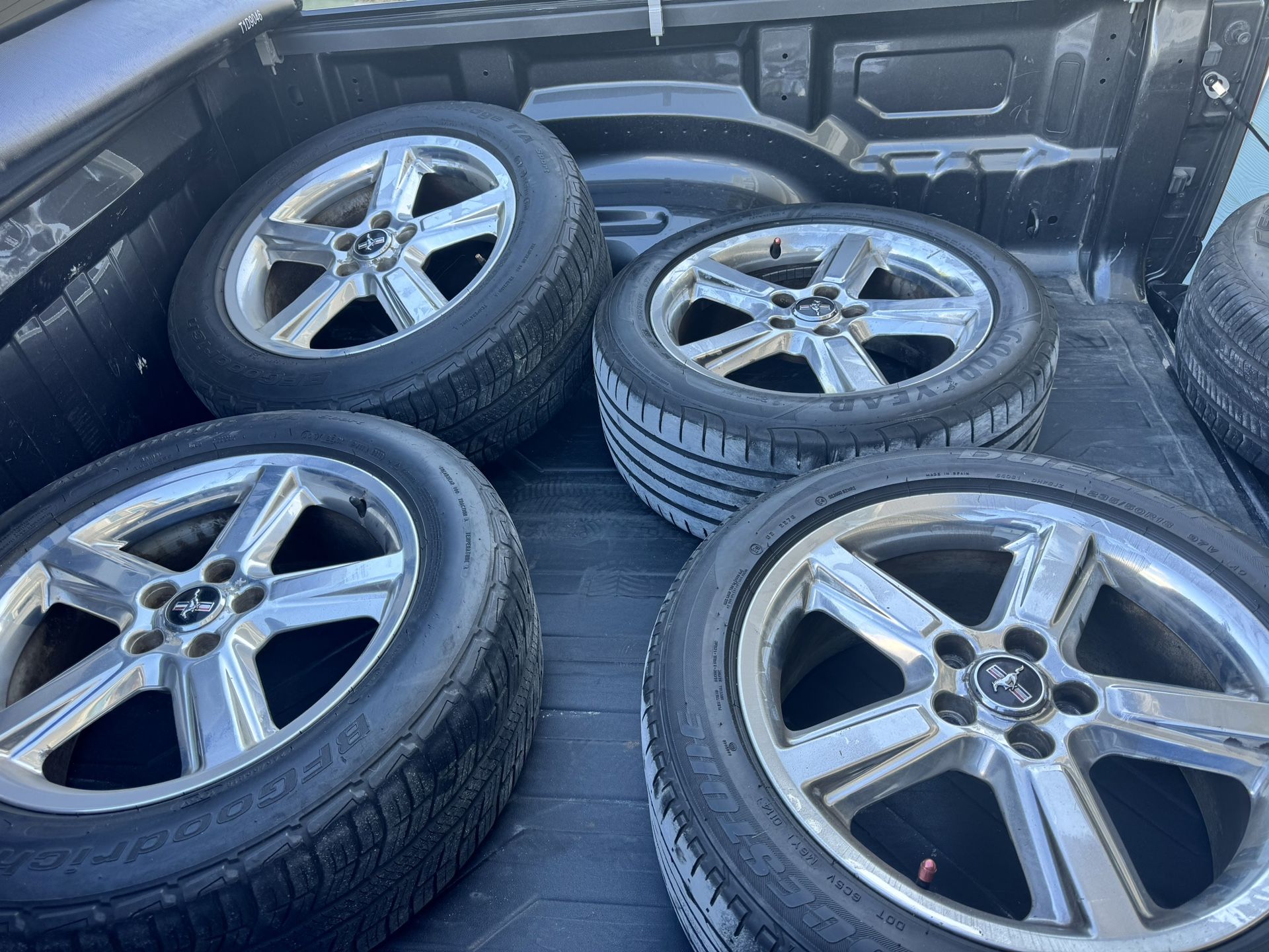 18 Inch Mustang And Mercury Marauder Wheels