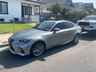2017 Lexus IS200T
