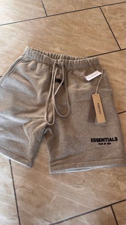 ESSENTIALS SHORTS