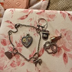 James Avery 