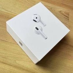 AirPod 4