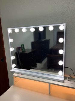vanity desk + Hollywood lighted mirror together