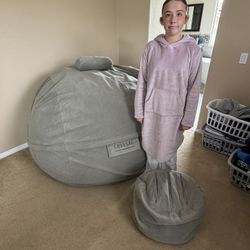 Gently Used Lovesac and All Accessories Listed
