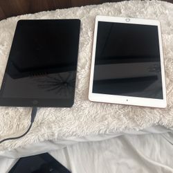 iPads 