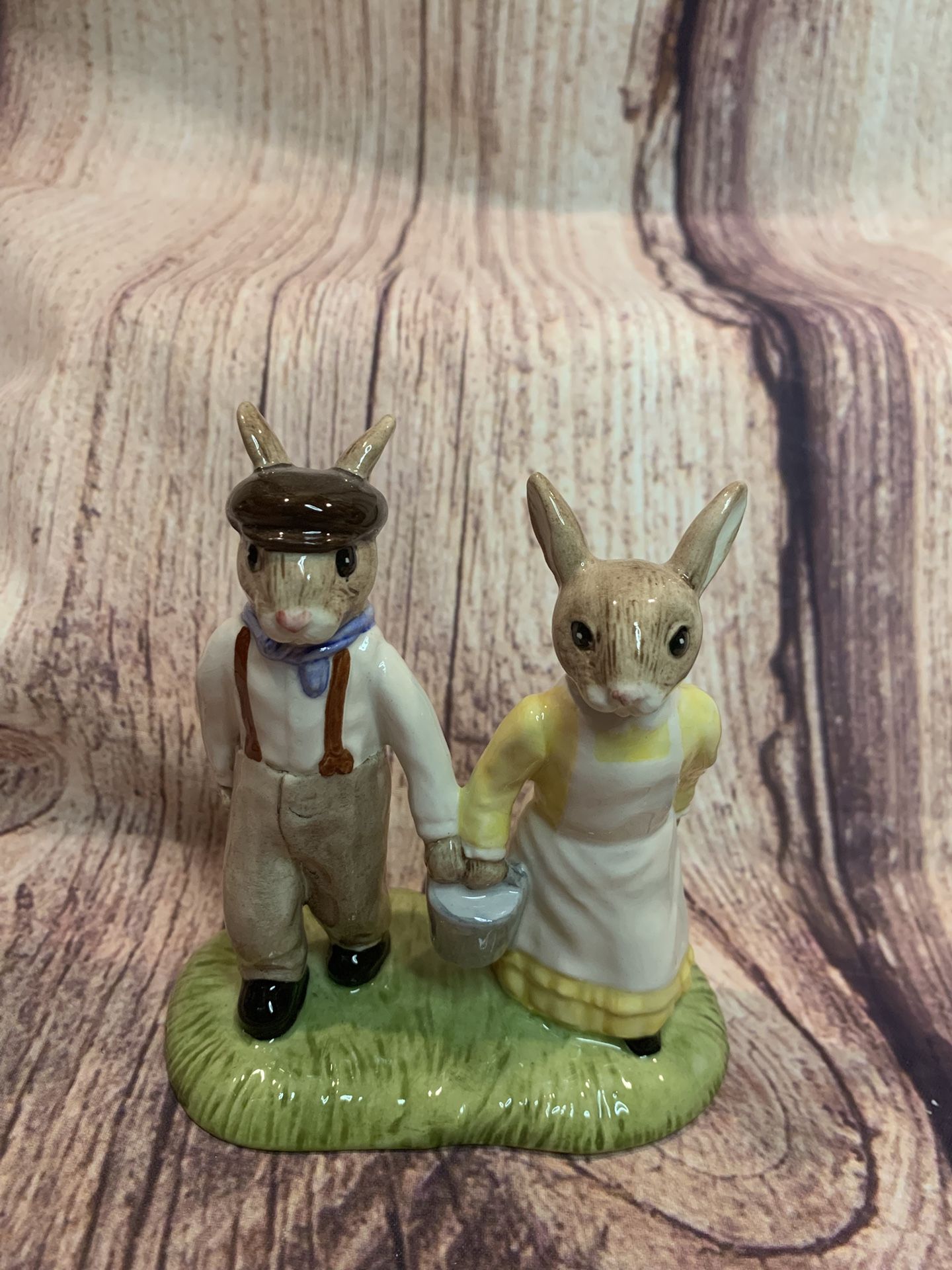 Royal Doulton Bunnykins Figurine Jack And Jill DB222 from 2000