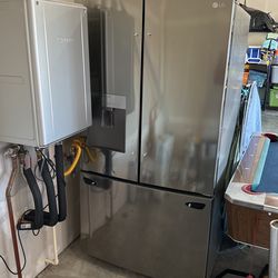 FREE FRIDGE