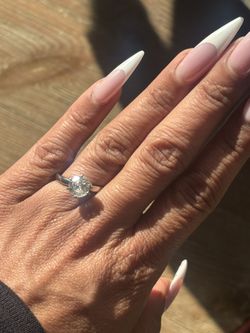 Gorgeous 2.01 carat natural round brilliant diamond ring in a classic 6-prong 14K white gold setting, total weight 4.30 g — Appraised $25,000 