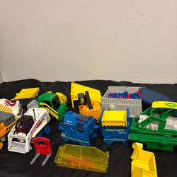 Rokenbok RC toy lot