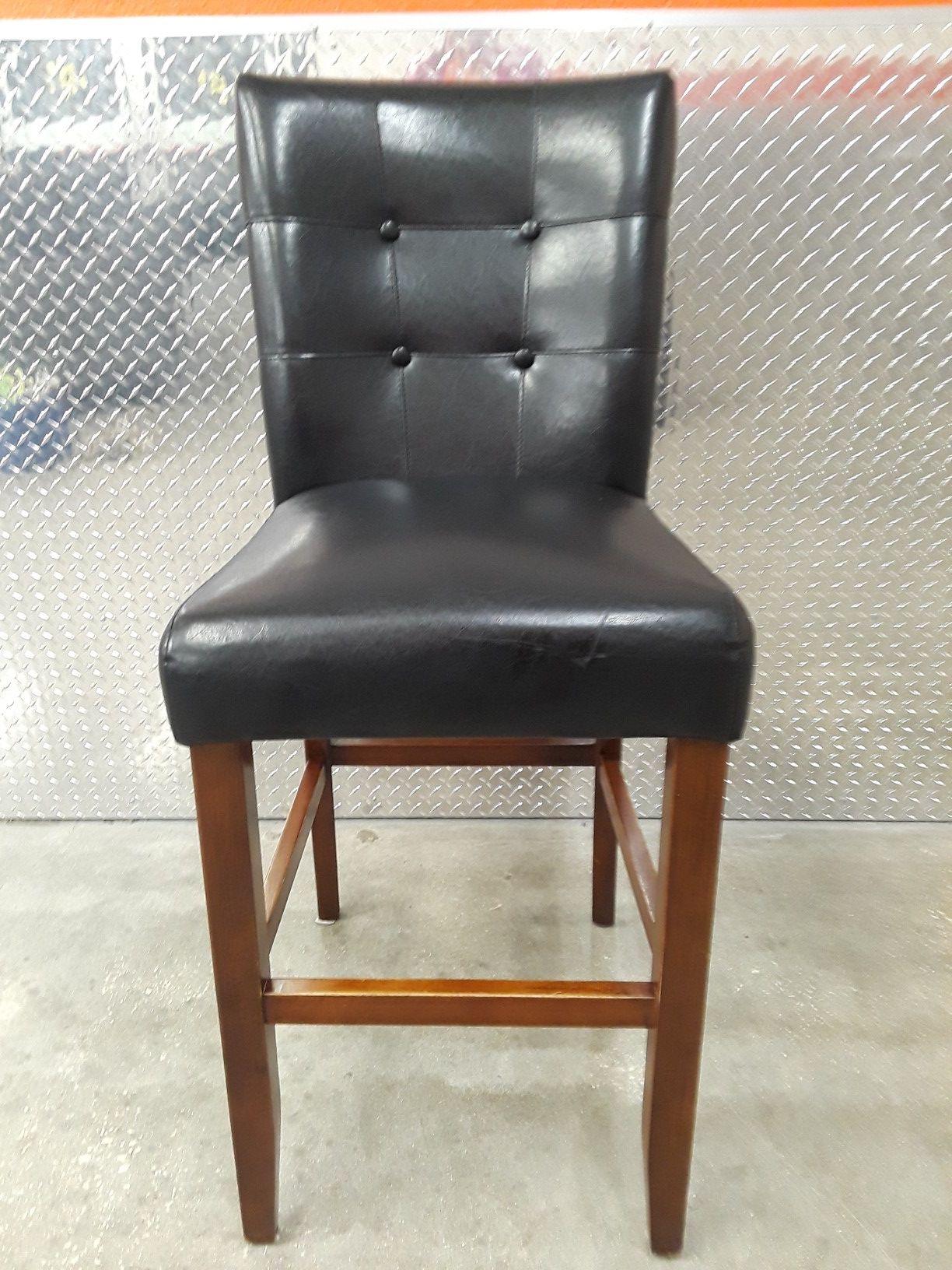 1 Black Leather Bar Stool Chair - DELIVERY POSSIBLE