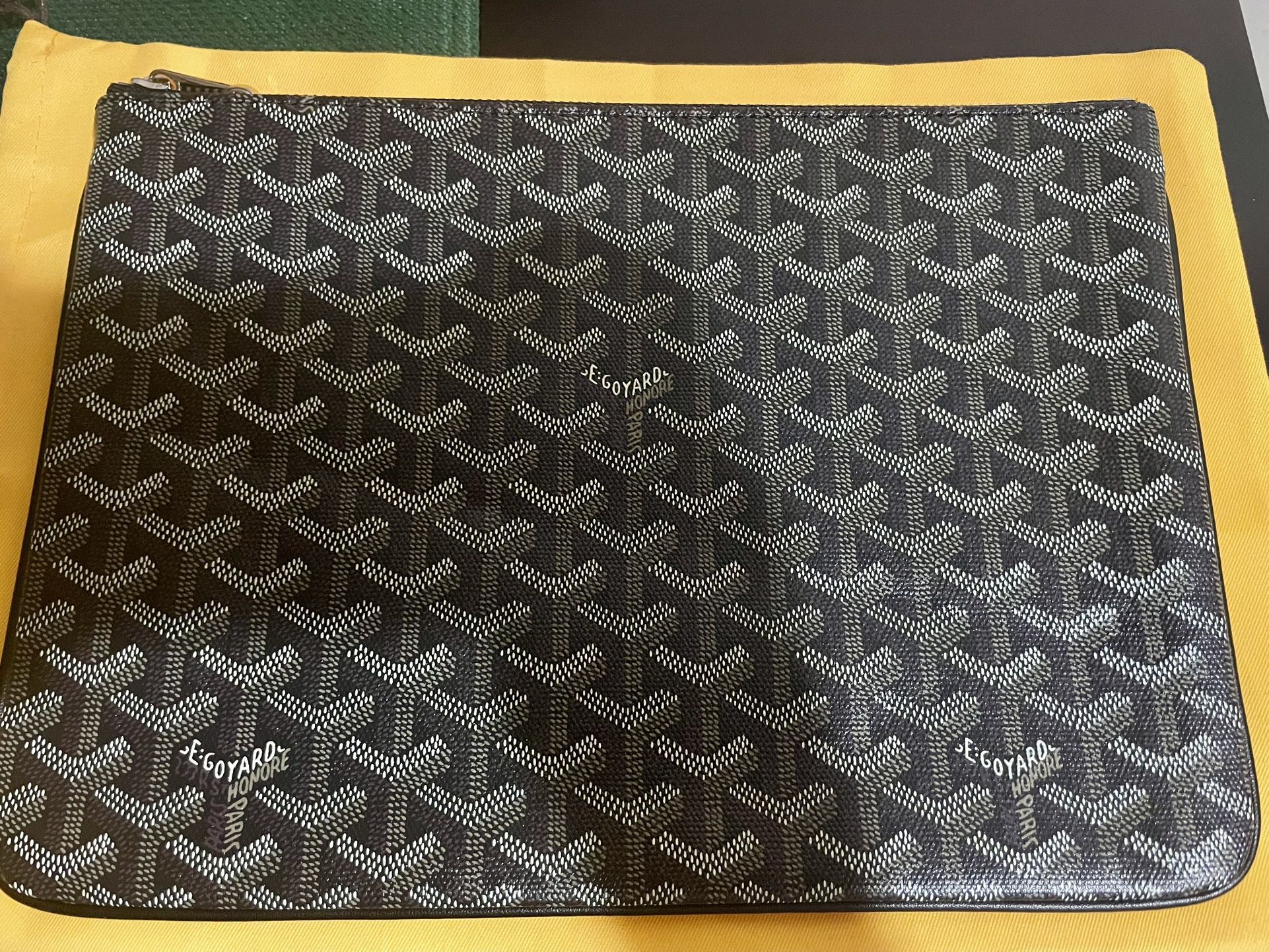 Senat MM Zipper Pouch