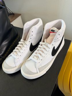 Nike Blazer Mid ‘77 Sneakers