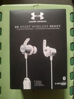 JBL UNDER ARMOUR PIVOT SPORT WIRELESS REACT IN-EAR SPORT HEADPHONES NIB SEALED