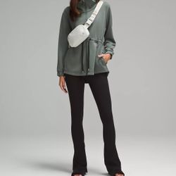 Lululemon Everywhere Belt Bag 1L Wordmark Vapor/Gold/White Designed Casual New