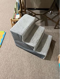 Dog stairs