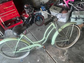 Schwinn Cruiser Bike 26” Mint Green — $120 OBO