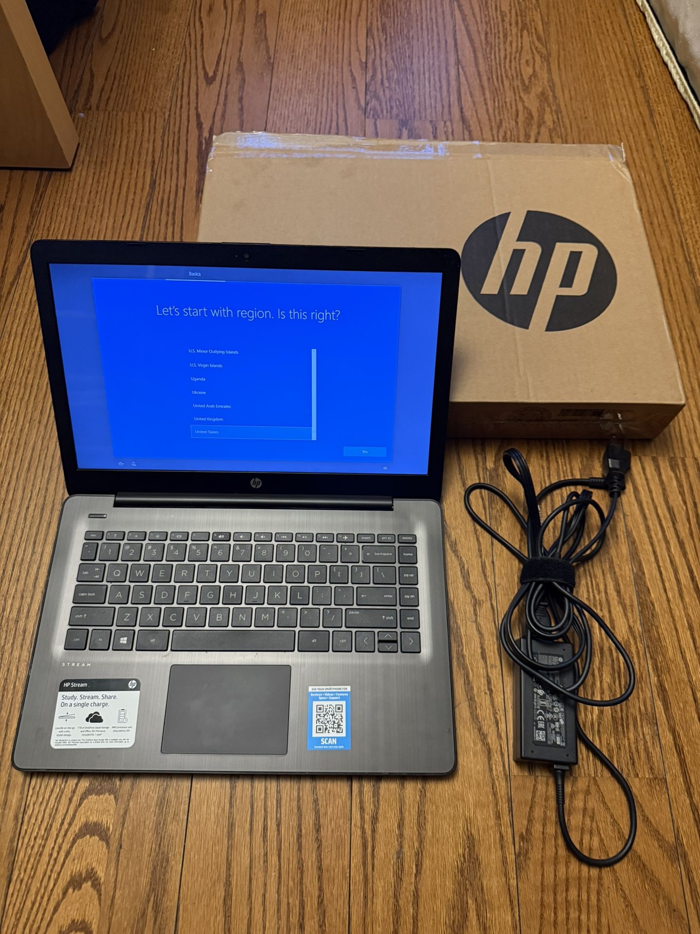 HP Laptop 14”/4GB RAM/64GB eMMC/New In Retail Box/$100 Off
