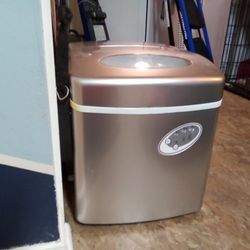 Portable Ice Maker
