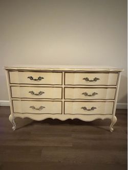 Vintage French Provincial Style Dresser - Cream & Gold