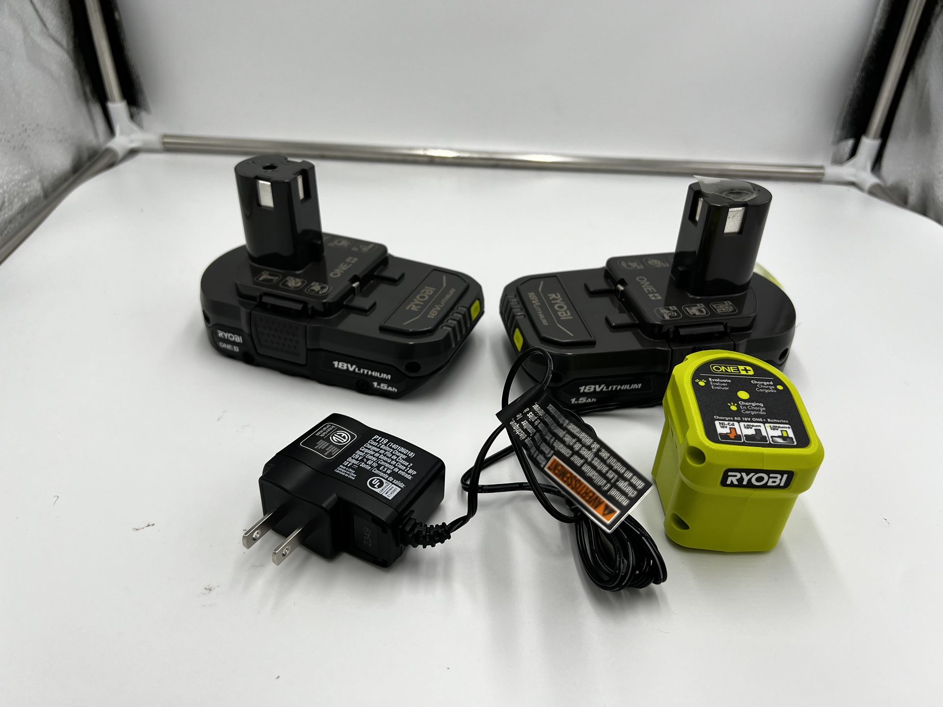 Ryobi 2x 18v batteries 1.5ah & compact Charger Lithium Ion