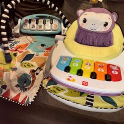   Fisher price Pack & Play /Seat 