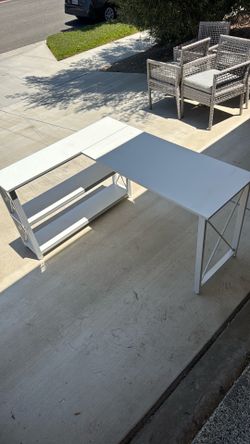 L desk white