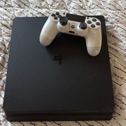 Play station 4  console + controller