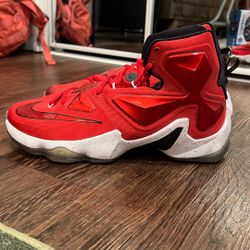 Nike LeBron 13 On Court Size 10.5