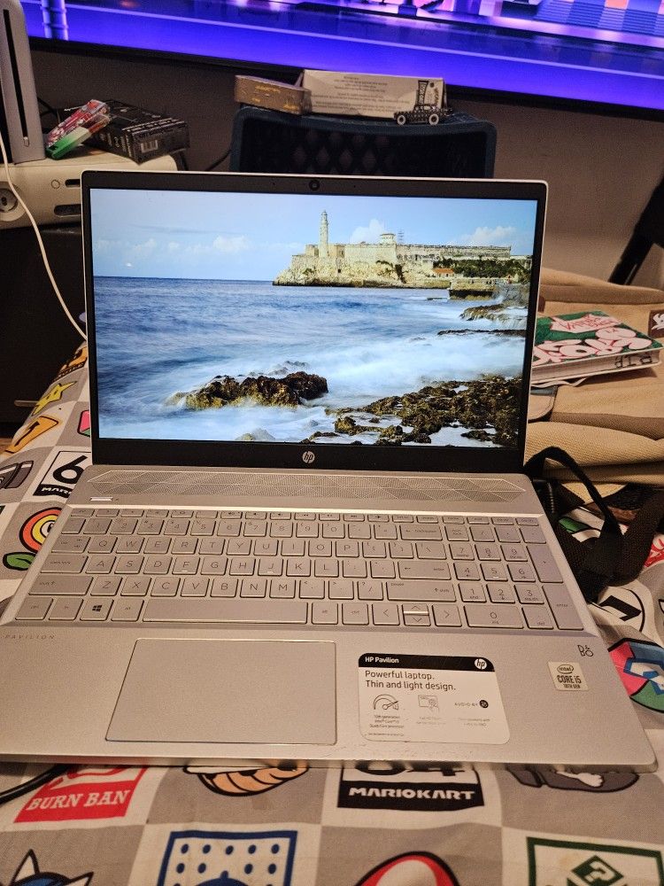 Hp Laptop Touch New Trade Fold 5 $600