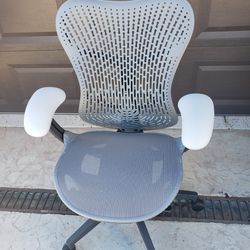 Herman Miller Mirra 2 Ergonomic Office Chairs
