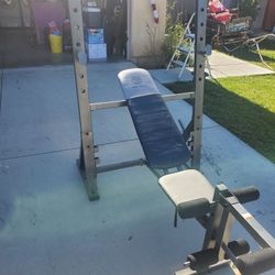 Nice Golds Gym Weight  Bench With Bar Snd Weight S