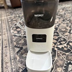 Pet Zero Automatic Pet Feeder