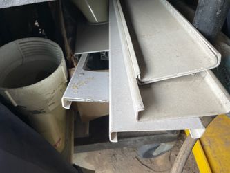Air conditioning accessories in 4 cases
