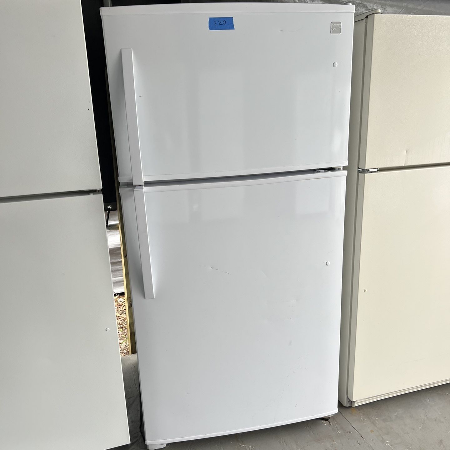 REFRIGERATORS MORE Top Freezer/Side By Side Appliances By