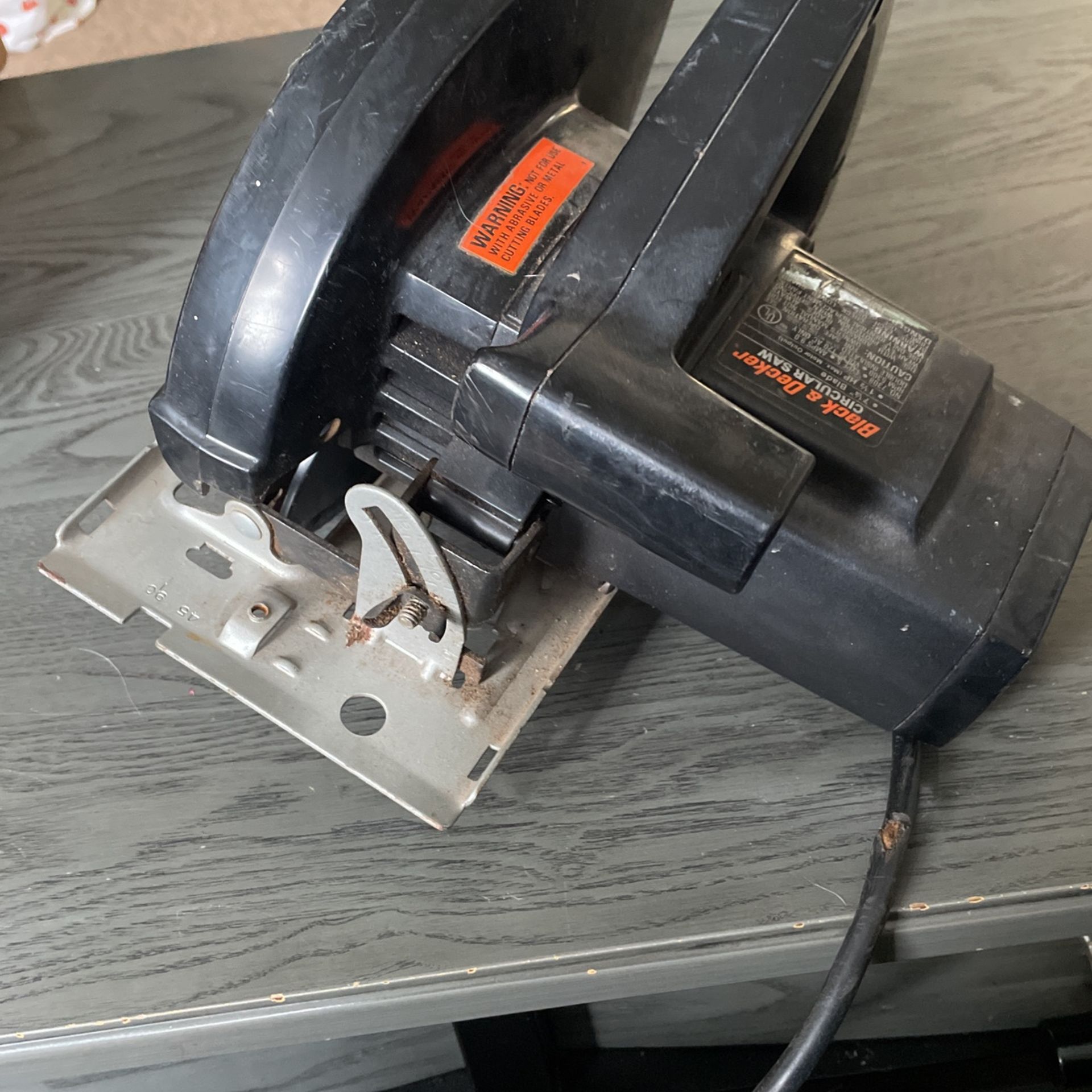 Black And Decker Circular Saw Black 1 1/4 Blade 1 1/2 Hp