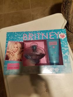 Brand New Britney Spears Curious. Spray & Body Cream