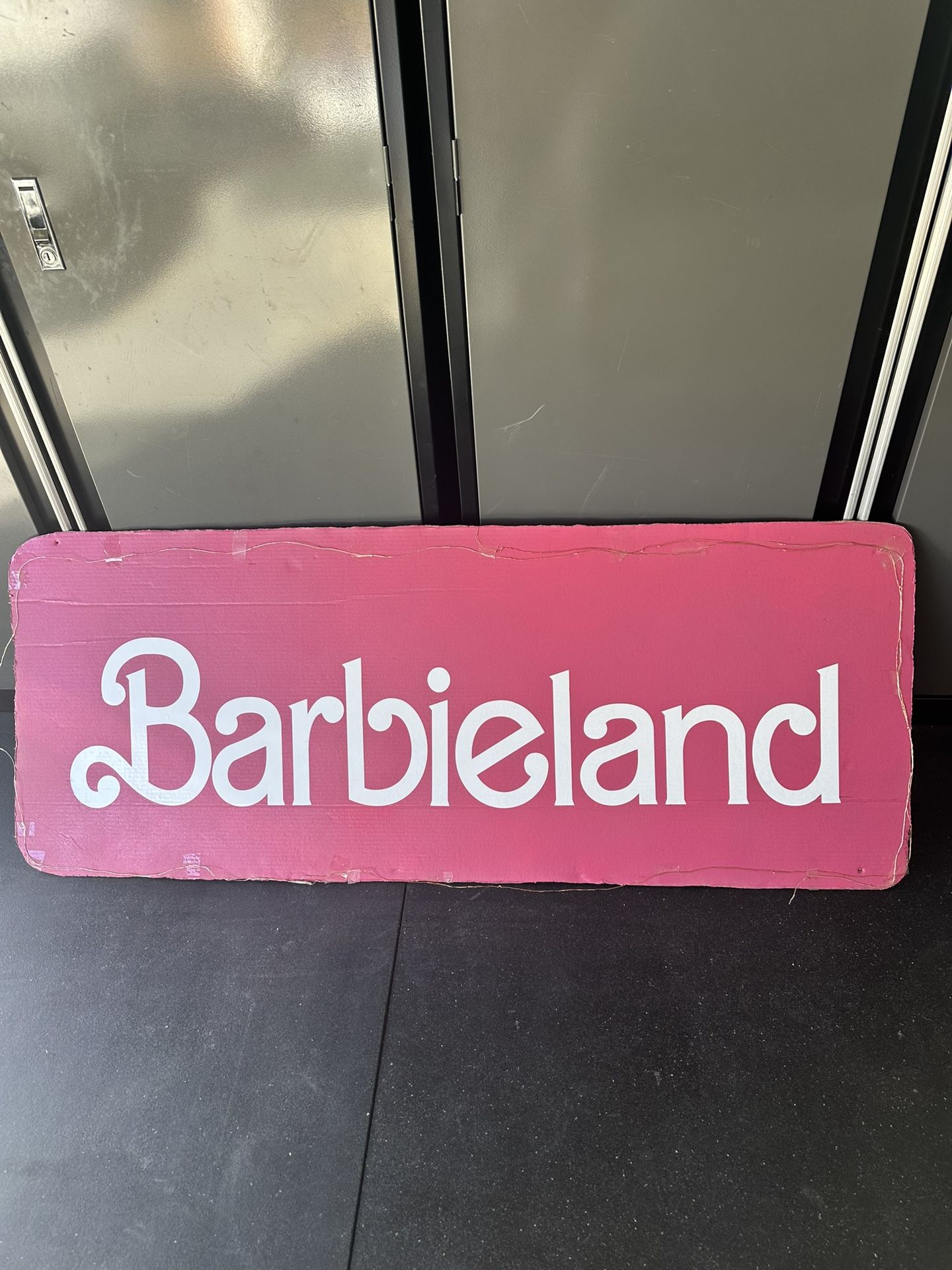 Barbiel decor sign 