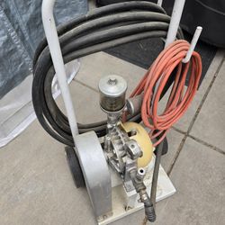 Goldblatt Texture Sprayer With Compressor