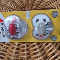 Medela Baby Pacifier 18 Months And Up