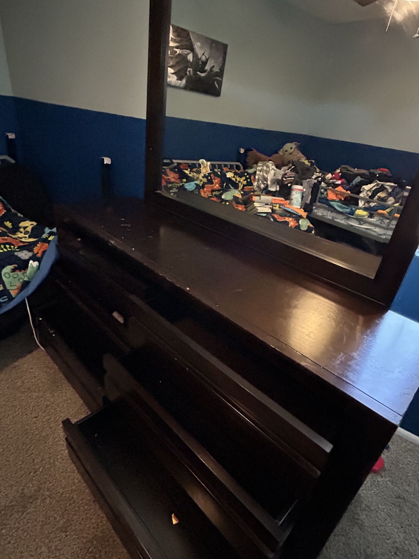Dresser