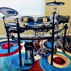 Roland TD-30 Electric Drum Set With Tama Iron Cobra Double Bass Pedal