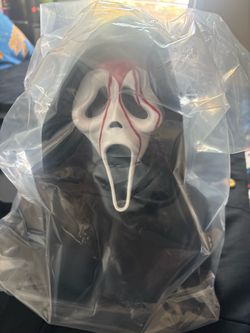 Ghostface scream popcorn bucket